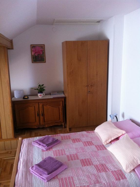 Apartment Ferk Загреб Стая снимка
