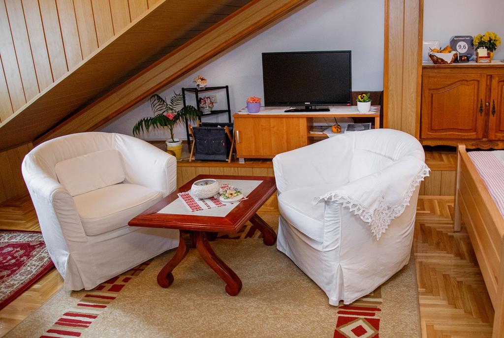 Apartment Ferk Загреб Екстериор снимка