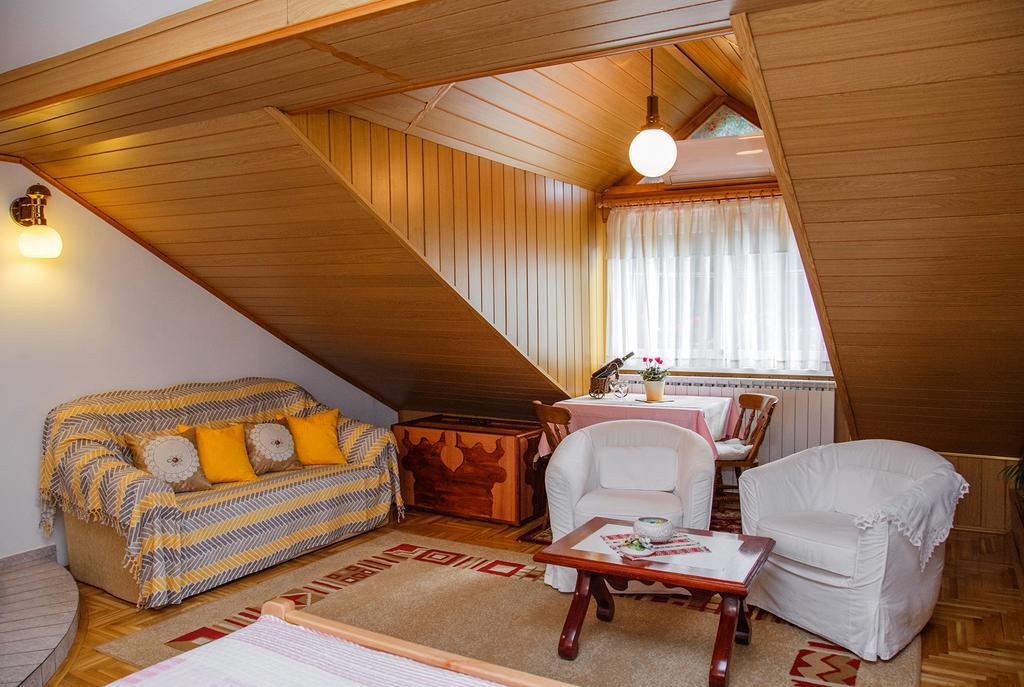 Apartment Ferk Загреб Екстериор снимка